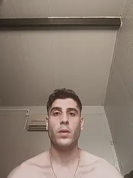 arenn1997 online show from July 13, 2026, 12:04 pm