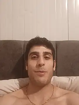 arenn1997 online show from June 27, 2026, 12:27 am