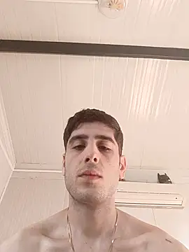 arenn1997 online show from December 19, 2025, 12:18 pm