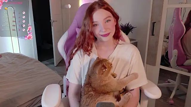 cinnabon girls online show from October 25, 2025, 7:03 pm