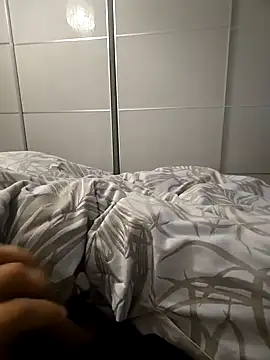 Snapshot of Hardmard chatting on December 19, 2024, 2:57 pm Hardmard online show from December 19, 2024, 2:57 pm