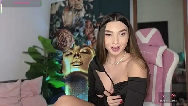 ReyaSophia online show from February 9, 2026, 10:19 pm