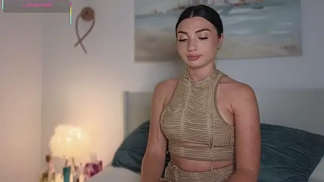 ReyaSophia online show from April 11, 2026, 8:34 pm