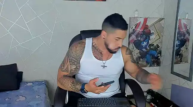 Snapshot of Cristian_Walker chatting on March 18, 2025, 10:17 am Cristian Walker online show from March 18, 2025, 10:17 am