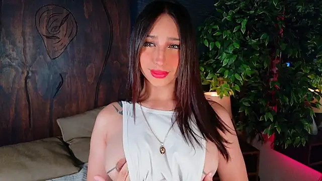 MelodyAdamss online show from June 17, 2026, 11:03 pm