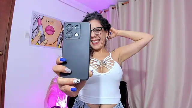 StarMilf online show from July 18, 2026, 12:36 pm