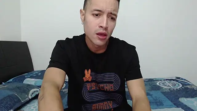 dimitriquiet05 online show from December 5, 2024, 3:20 am