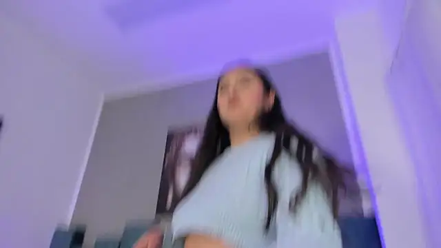 Snapshot of Kathia_Morelli chatting on December 19, 2025, 12:07 pm Kathia Morelli online show from December 19, 2025, 12:07 pm