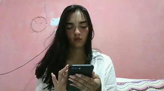 GirlyBR online show from January 9, 2025, 3:26 am
