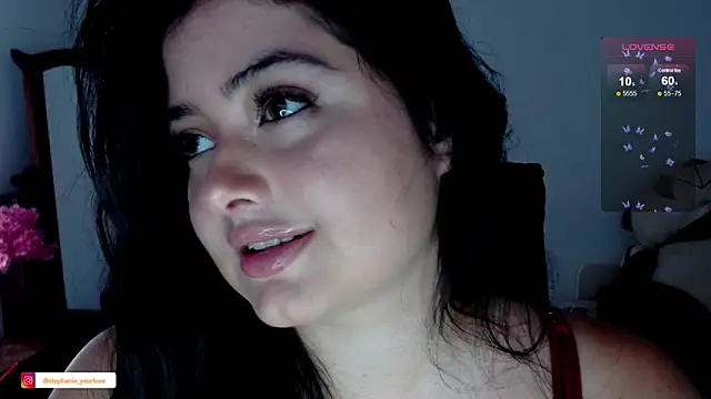 Snapshot of Stephania_18 chatting on December 3, 2025, 8:30 pm Stephania 18 online show from December 3, 2025, 8:30 pm