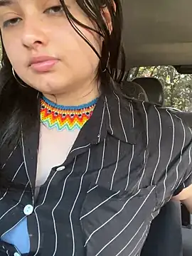 Snapshot of Stephania_18 chatting on February 17, 2025, 5:01 pm Stephania 18 online show from February 17, 2025, 5:01 pm