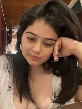 Snapshot of Stephania_18 chatting on September 14, 2025, 8:09 pm Stephania 18 online show from September 14, 2025, 8:09 pm