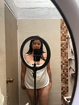 Snapshot of Stephania_18 chatting on November 16, 2025, 3:06 pm Stephania 18 online show from November 16, 2025, 3:06 pm