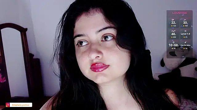 Snapshot of Stephania_18 chatting on December 1, 2025, 1:39 am Stephania 18 online show from December 1, 2025, 1:39 am