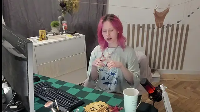 Silly  Milly online show from March 15, 2026, 4:03 pm