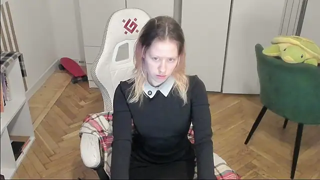Silly  Milly online show from July 30, 2026, 1:05 am