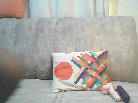 Snapshot of Fantin_SEXXY chatting on May 8, 2026, 6:45 pm Fantin SEXXY online show from May 8, 2026, 6:45 pm