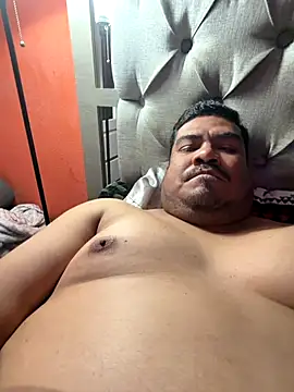 Snapshot of ThickD619 chatting on January 7, 2026, 3:55 am ThickD619 online show from January 7, 2026, 3:55 am