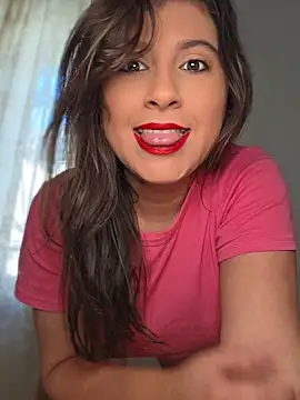 Snapshot of GatitaXD27 chatting on March 29, 2026, 11:45 am GatitaXD27 online show from March 29, 2026, 11:45 am
