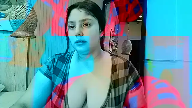 Snapshot of george_jonnes chatting on April 13, 2026, 10:08 am george jonnes online show from April 13, 2026, 10:08 am