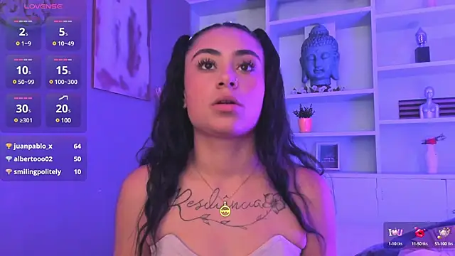 Lina-Rayder online show from December 4, 2024, 6:22 pm