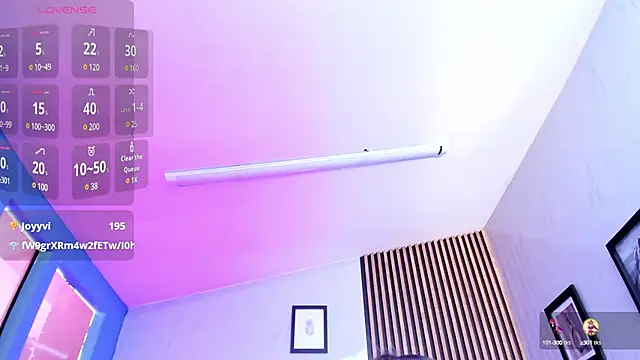 Lina-Rayder online show from December 7, 2024, 5:26 pm