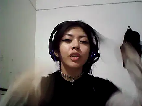 Snapshot of chinanochina chatting on March 9, 2025, 3:01 am chinanochina online show from March 9, 2025, 3:01 am
