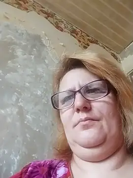 Forest-Lady online show from April 7, 2026, 9:11 am