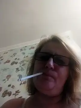 Snapshot of Forest-Lady chatting on October 26, 2025, 9:20 am Forest-Lady online show from October 26, 2025, 9:20 am