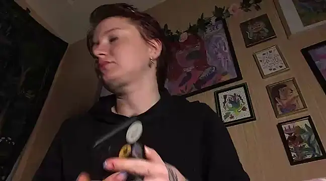 Snapshot of Dragonflyy chatting on January 18, 2025, 10:06 pm Dragonflyy online show from January 18, 2025, 10:06 pm