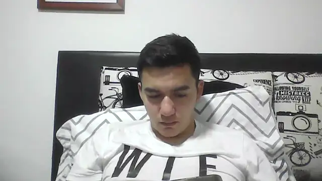 Estebitan vm online show from March 13, 2026, 4:28 am