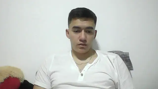 Estebitan vm online show from December 14, 2025, 11:54 pm