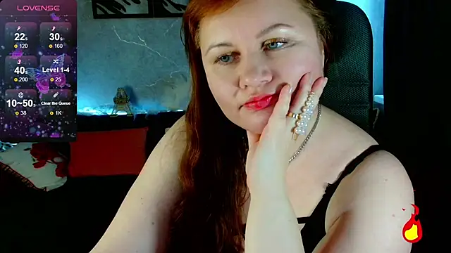 Nikki March online show from September 23, 2025, 12:56 pm