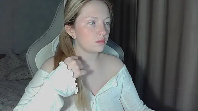 x ivy x online show from May 5, 2026, 5:49 pm