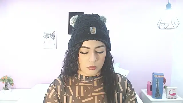 Snapshot of adaraacox chatting on February 21, 2025, 6:15 pm adaraacox online show from February 21, 2025, 6:15 pm