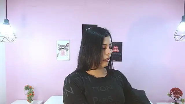 Snapshot of adaraacox chatting on February 26, 2025, 1:43 pm adaraacox online show from February 26, 2025, 1:43 pm