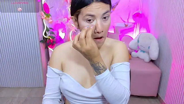 Chiara tay online show from July 27, 2026, 7:10 pm