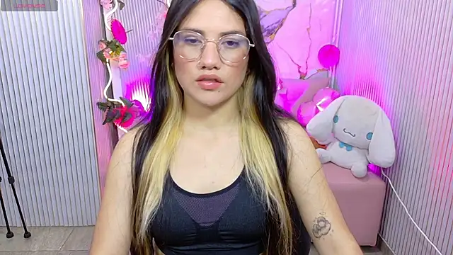 Chiara tay online show from July 25, 2026, 7:09 pm