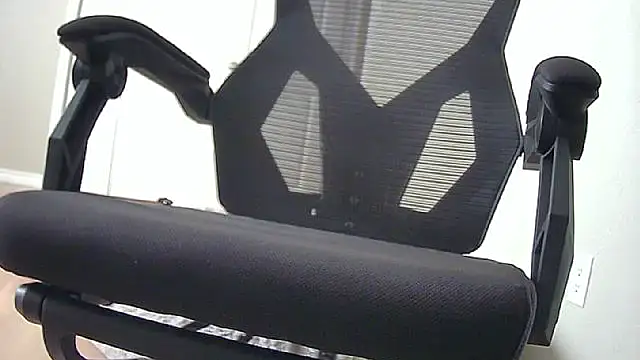 Snapshot of Sexyfunsize chatting on December 17, 2025, 5:07 pm Sexyfunsize online show from December 17, 2025, 5:07 pm