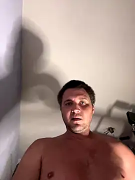 Brando2585 online show from October 4, 2025, 2:57 am