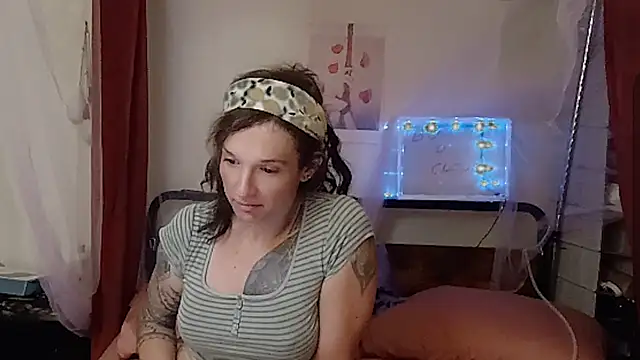 cassiemichellexx online show from July 13, 2026, 2:44 am