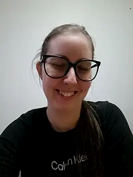 Sarah459 online show from July 8, 2026, 8:09 pm