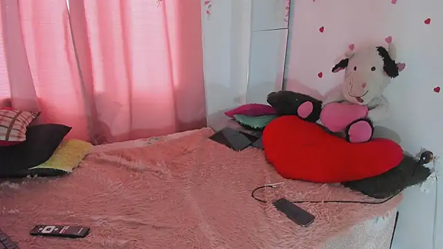 Snapshot of msschloee_ chatting on February 5, 2026, 10:16 pm msschloee online show from February 5, 2026, 10:16 pm