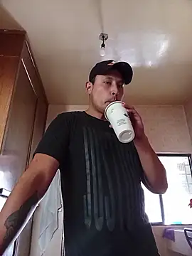 Snapshot of Zordomud0 chatting on February 20, 2026, 8:44 pm Zordomud0 online show from February 20, 2026, 8:44 pm