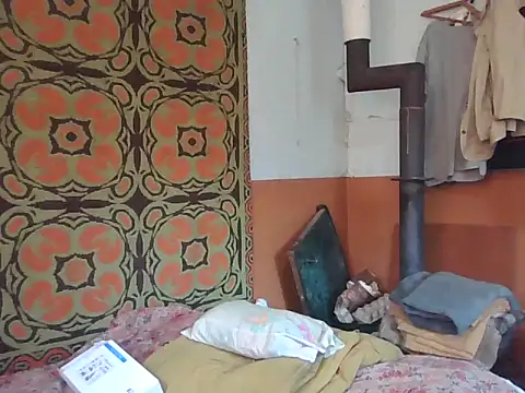 RoseRed69 online show from September 24, 2025, 9:49 am