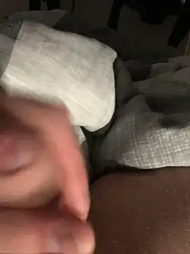 Snapshot of wixxer872302 chatting on February 27, 2025, 3:08 am wixxer872302 online show from February 27, 2025, 3:08 am