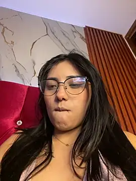 Snapshot of angellique_22 chatting on October 2, 2025, 5:55 am angellique 22 online show from October 2, 2025, 5:55 am