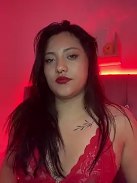 Snapshot of angellique_22 chatting on February 15, 2025, 11:17 am angellique 22 online show from February 15, 2025, 11:17 am