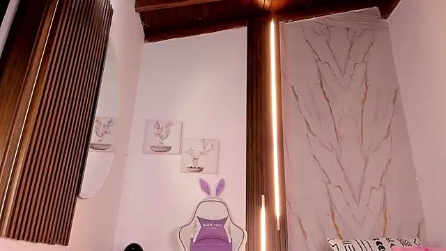 mia six66 online show from November 20, 2025, 11:44 am