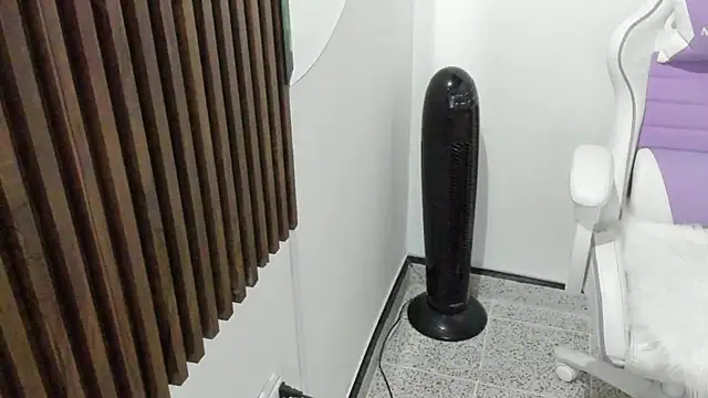 mia six66 online show from March 3, 2026, 1:34 am